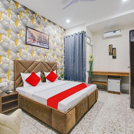 Hotel O Silver Sky Ludhiana Eksteriør bilde
