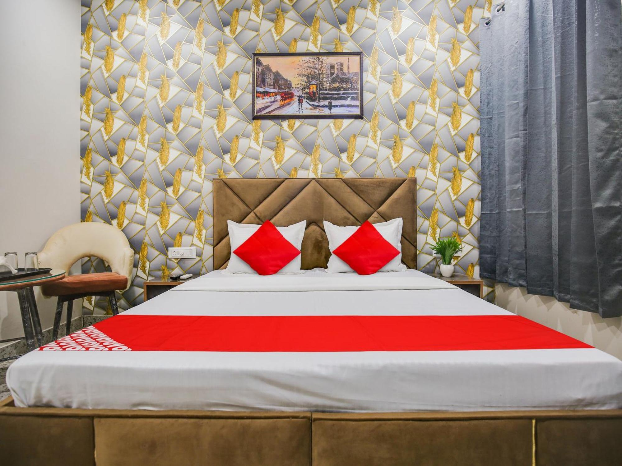 Hotel O Silver Sky Ludhiana Eksteriør bilde