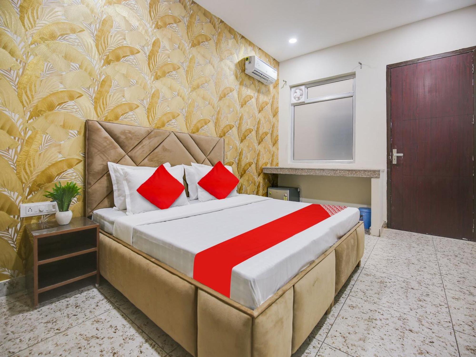 Hotel O Silver Sky Ludhiana Eksteriør bilde