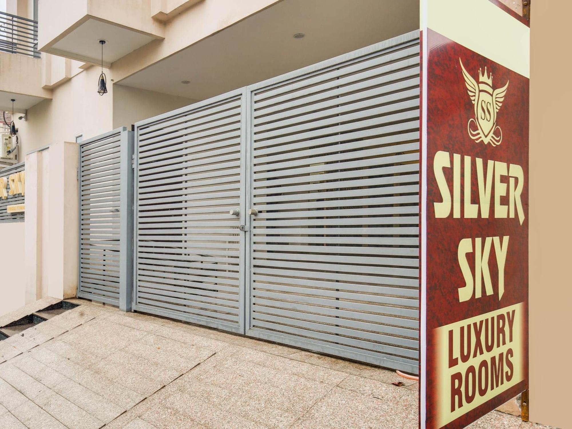 Hotel O Silver Sky Ludhiana Eksteriør bilde
